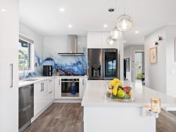 88 Cedarwood Street, Woodridge, Wellington, 6037, New Zealand