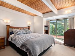 5 Indira Place, Khandallah, Wellington, 6035, New Zealand