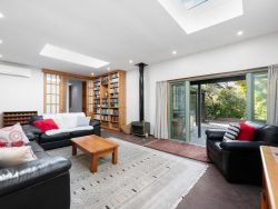 5 Indira Place, Khandallah, Wellington, 6035, New Zealand