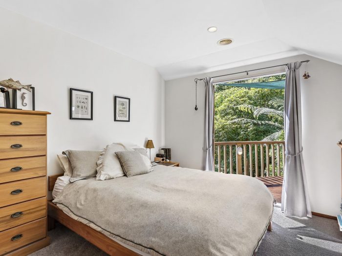 41 Rona Street, Eastbourne, Lower Hutt, Wellington, 5013, New Zealand