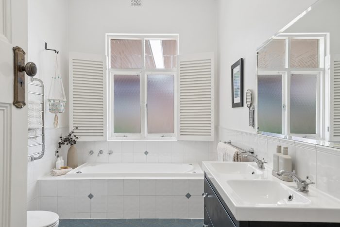 313 Greenhill Rd, Toorak Gardens SA 5065, Australia