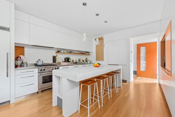 10 Knowles Ave, North Bondi NSW 2026, Australia