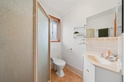 5 Lahiff Pl, Dunlop ACT 2615, Australia