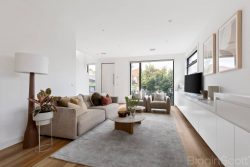 1/2A Jasmine St, Caulfield South VIC 3162, Australia