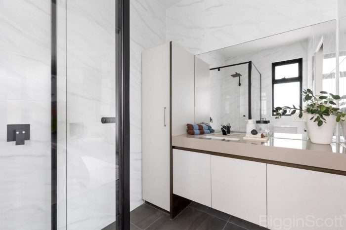 1/2A Jasmine St, Caulfield South VIC 3162, Australia
