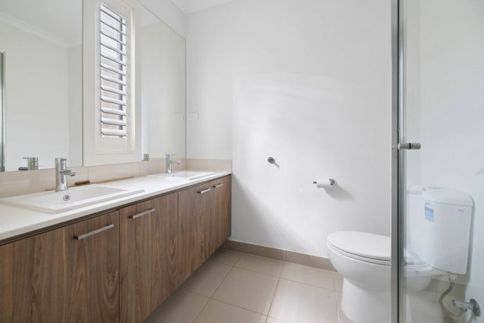 24 Horsley St, Thornhill Park VIC 3335, Australia