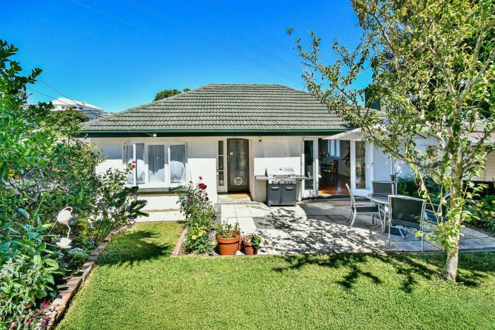 16 Olsen Avenue, Hillsborough, Auckland, 1042, New Zealand