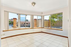 32 Sherwood St, Maylands WA 6051, Australia