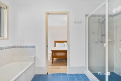 47 Lancaster Cct, Stretton QLD 4116, Australia