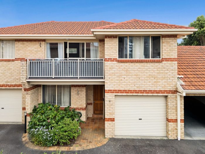 Unit 16/36 Pratley St, Woy Woy NSW 2256, Australia