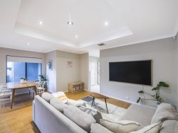 335 A Coode St, Dianella WA 6059, Australia