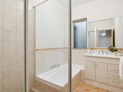 Unit 3/117 Albert St, Osborne Park WA 6017, Australia