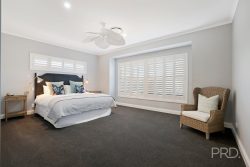 8 Rodeo Dr, Hillvue NSW 2340, Australia