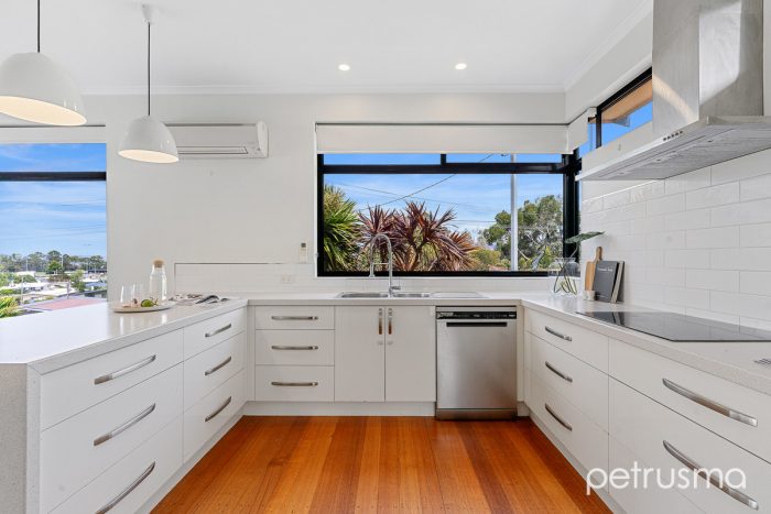 45 Tanundal St, Howrah TAS 7018, Australia