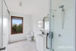 49 Tingira Rd, Blackmans Bay TAS 7052, Australia