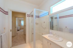 Unit 5/265-283 Twelfth St, Mildura VIC 3500, Australia