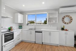 3C Bideford Street, Brooklands, New Plymouth, Taranaki, 4310, New Zealand