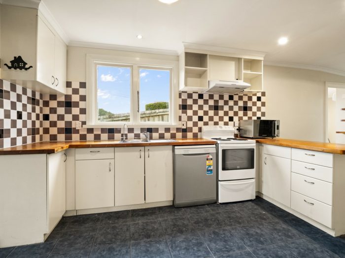 2 Wairoa Street, Wakari, Dunedin, Otago, 9010, New Zealand