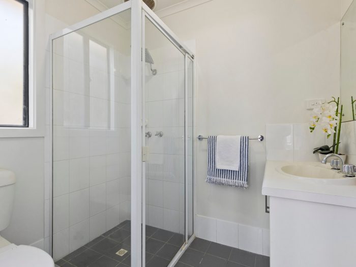 18A Gerard St, Christie Downs SA 5164, Australia