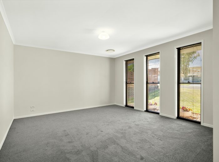 19 Ace Dr, Glenvale QLD 4350, Australia