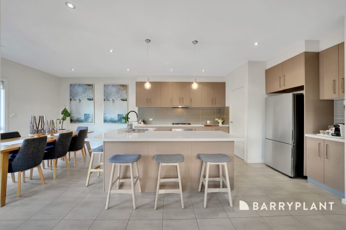 12 Atlas Walk, Point Cook VIC 3030, Australia
