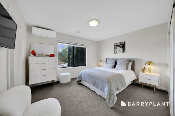 12 Atlas Walk, Point Cook VIC 3030, Australia