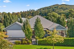 17 Ayrshire Parade, Bowral NSW 2576, Australia