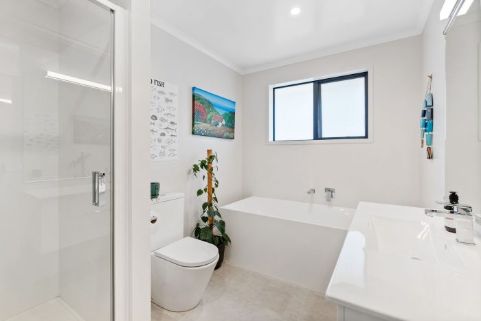 24 Barbados Way, One Tree Point, Whangarei, Northland, 0118, New Zealand