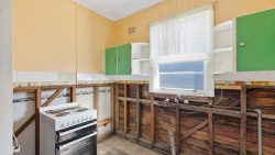 1 Beeton Parade, Taree NSW 2430, Australia