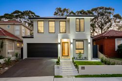 25 Benjamin St, Bexley North NSW 2207, Australia