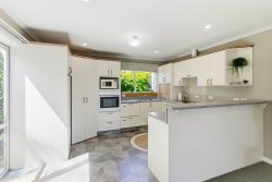 19 Beta Street, Belleknowes, Dunedin, Otago, 9011, New Zealand