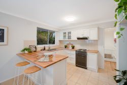 6 Bradman St, Charlestown NSW 2290, Australia