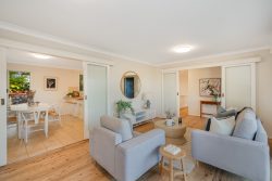 6 Bradman St, Charlestown NSW 2290, Australia