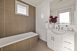 16 Burns St, Yarraville VIC 3013, Australia