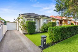 138 Kingsland Rd N, Bexley North NSW 2207, Australia