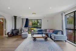2 Coachline Pl, Belrose NSW 2085, Australia