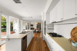 24 Codrington St, Sandringham VIC 3191, Australia