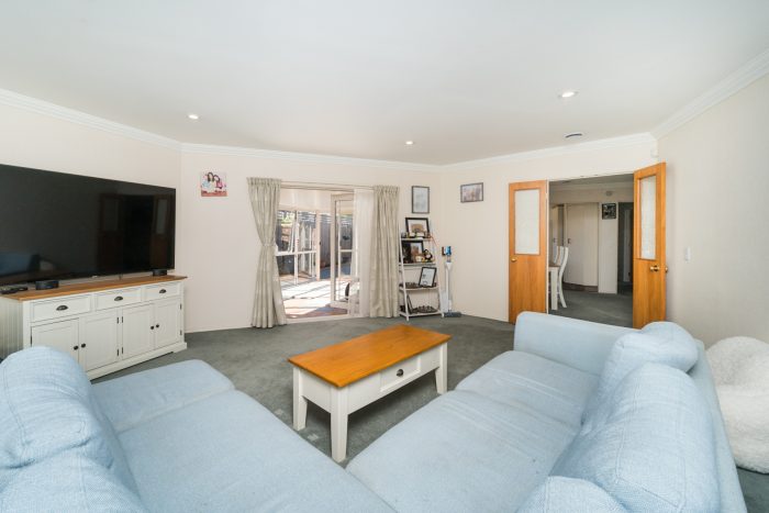 1/358 College Street, West End, Palmerston North, Manawatu / Whanganui, 4410, New Zealand