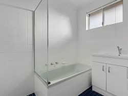 511 Commercial Rd, Moana SA 5169, Australia