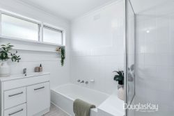 6 Dalpura Dr, Sunshine West VIC 3020, Australia