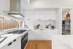 13 Dell Bvd, Fyansford VIC 3218, Australia