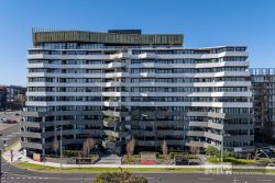 Apartment 708/600 Doncaster Rd, Doncaster VIC 3108, Australia