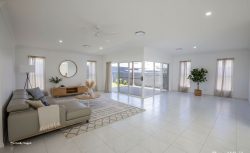 21 Edgewater Dr, Diamond Beach NSW 2430, Australia