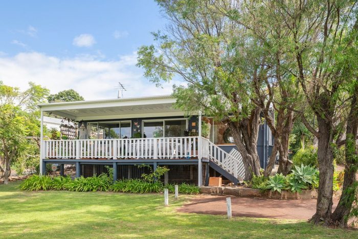 14 Smith St, Dunsborough WA 6281, Australia