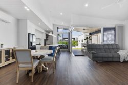 6 Eastbark court, Richmond QLD 4740, Australia