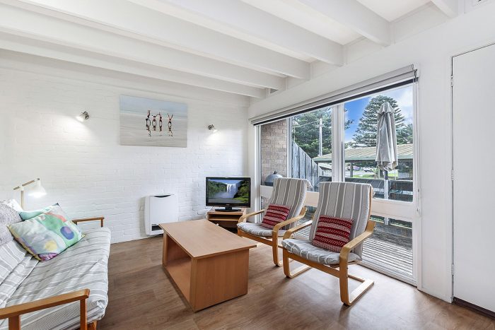 Unit 4/110 Griffiths St, Port Fairy VIC 3284, Australia