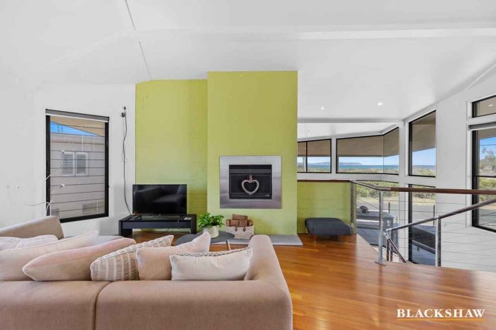 5 Harbour Dr, Broulee NSW 2537, Australia