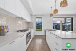 12 Hollitt St, Googong NSW 2620, Australia