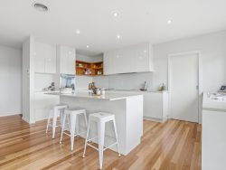 42 Cilmery Cres, Woodford VIC 3281, Australia