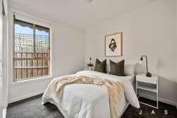 Unit 1/25 Hope St, Spotswood VIC 3015, Australia